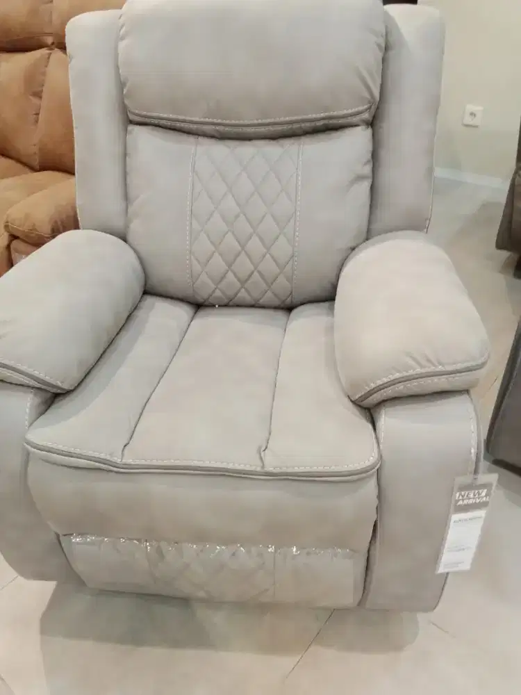 DAHLBERG SOFA RECLINER 1S