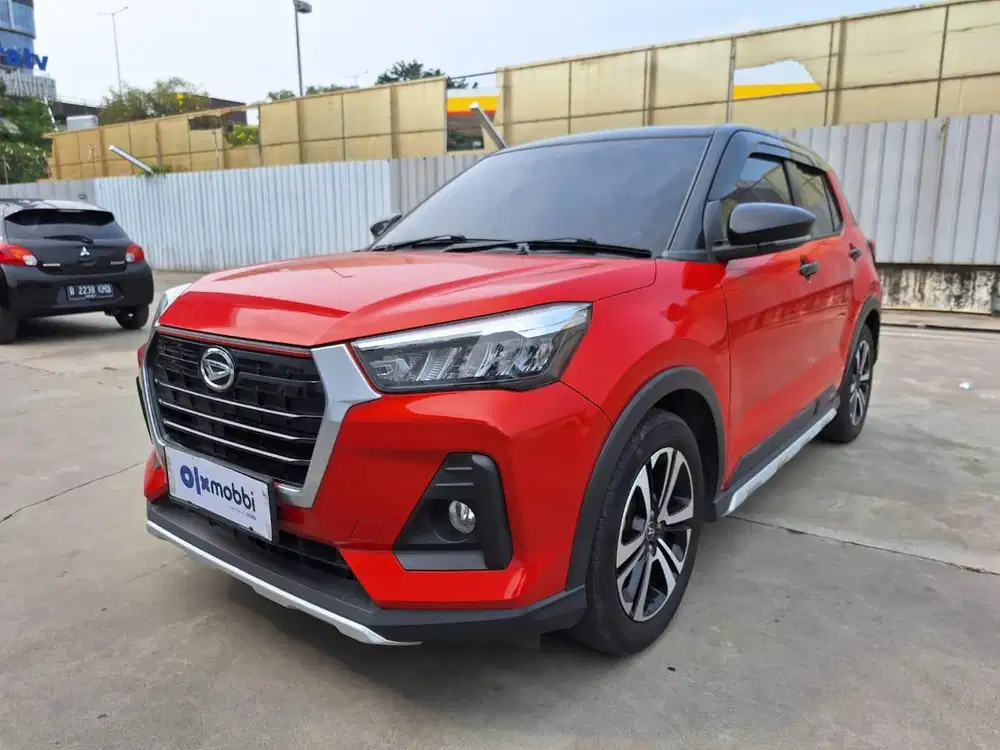 Pajak Panjang - Daihatsu Rocky 1.0 R ADS Two Tone Bensin-AT 2021