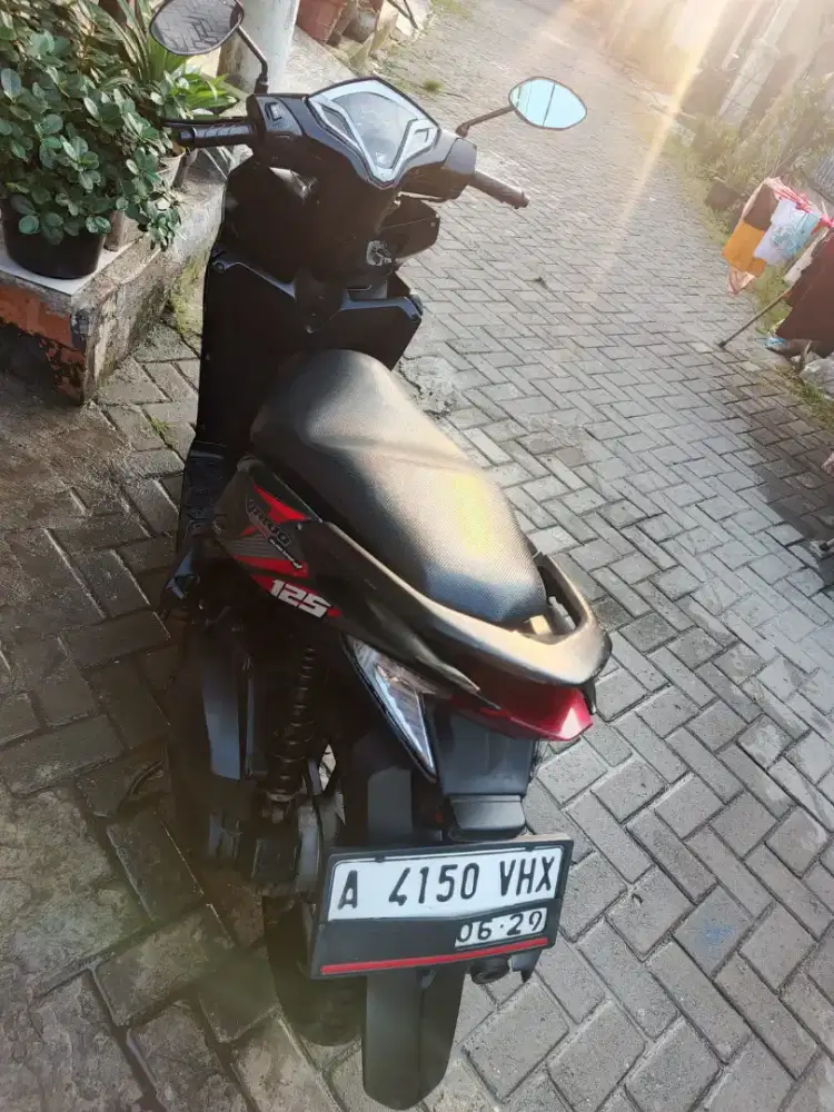 JUAL CEPAT MOTOR VARIO SURAT LENGKAP PAJAK HIDUP