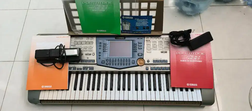 JUWAL KEYBOARD PIANO ARRANGER YAHAHA PSR 1100 PIANO PSRS1100 USB FLASH