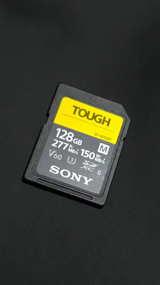 Sony tough memori 128 GB