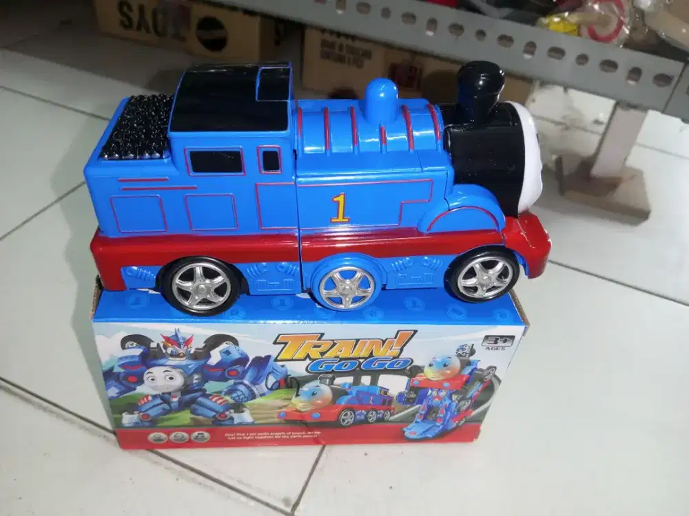 Mainan Anak Kereta Thomas Transformers