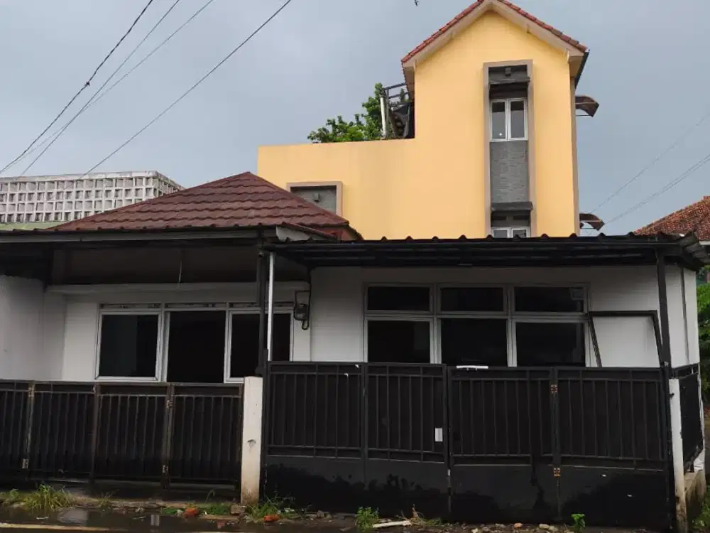Rumah Ruko Rukan 3 Lantai Pinggir Jalan Sogiri Dekat TOL Tanah Baru Siap Huni Rasa Baru