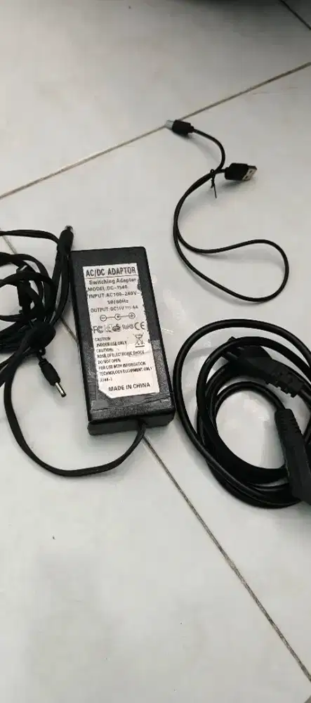 Adaptor korg pa300 non ory adaptoe keyboard 15 volt murha sana korg pa