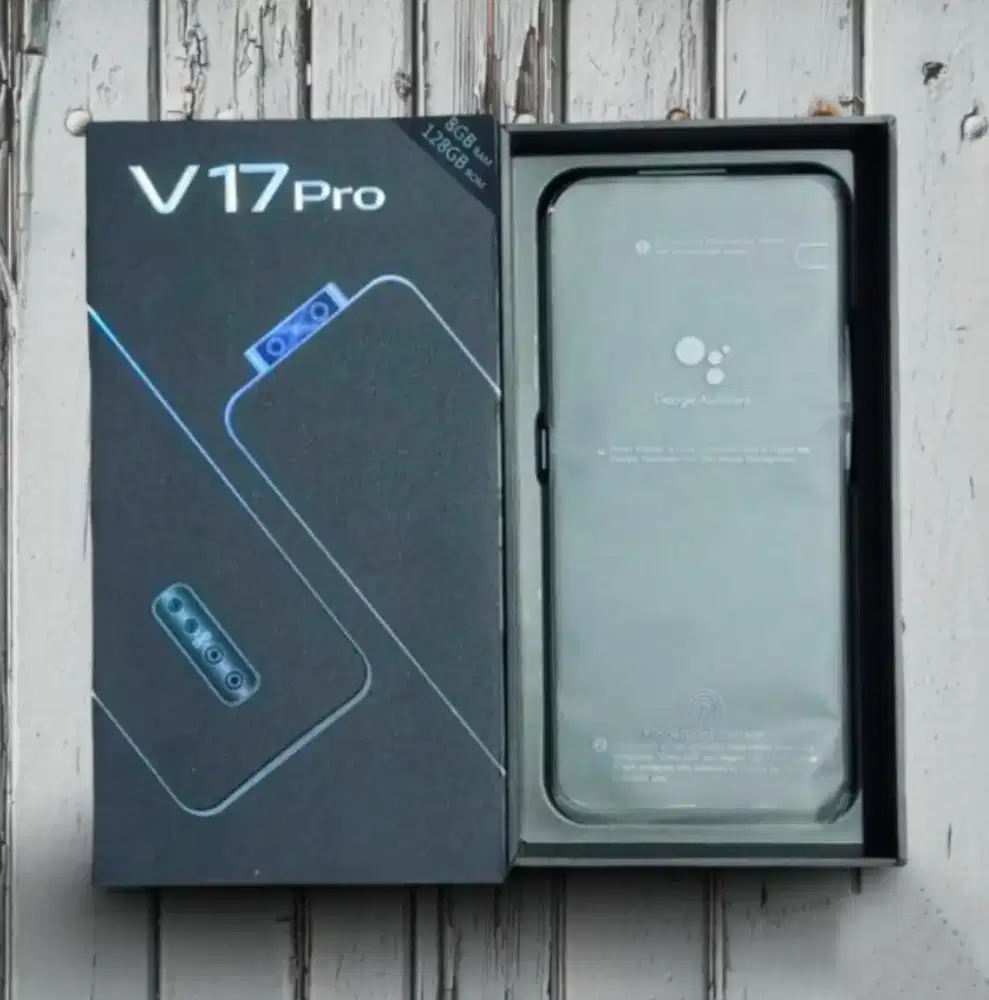 NO TT / NO BT
VIVO V17 PRO 8+4/128 
99%LIKE NEW-NOMINUS