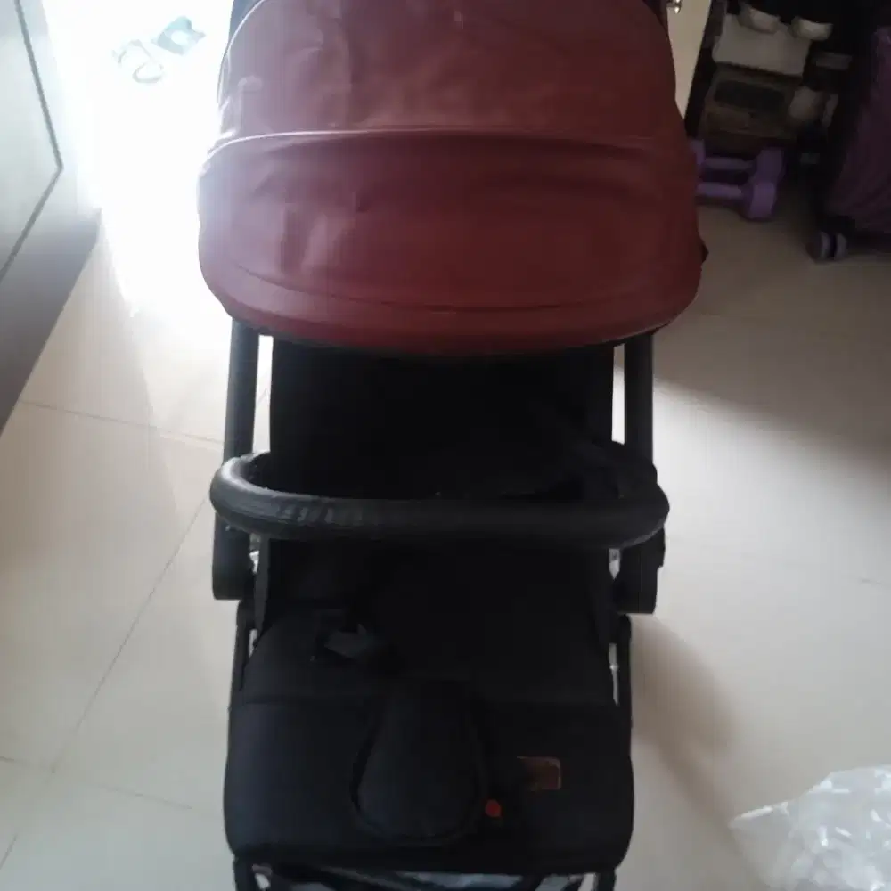Dorongan bayi merk baby does maltos