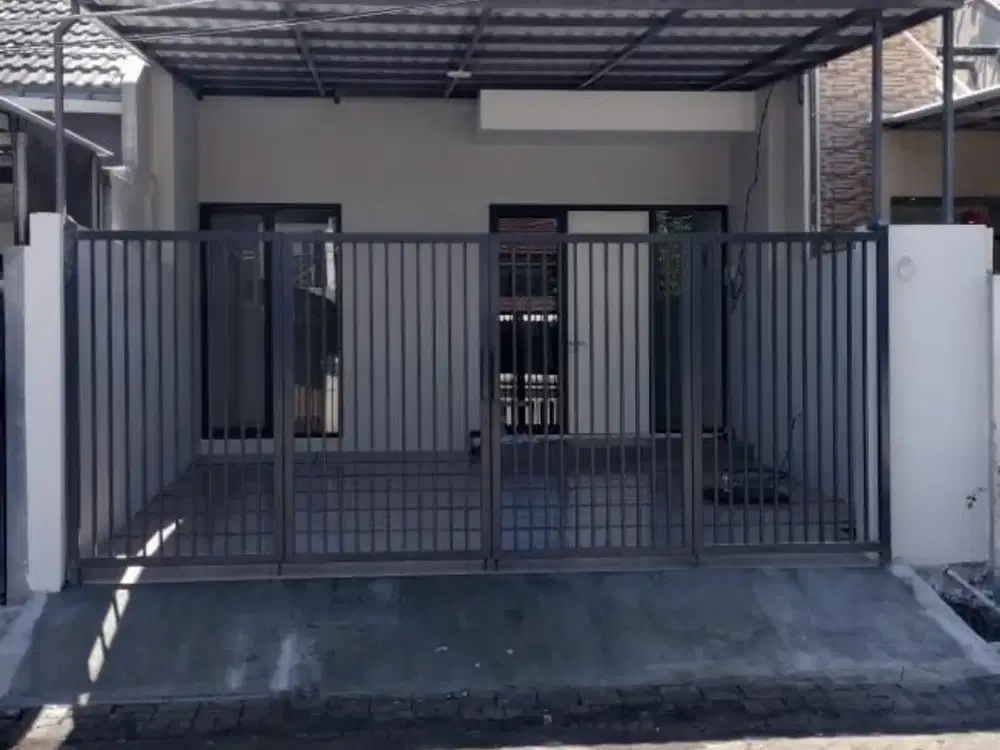 RUMAH BARU MINIMALIS DI SATELIT UTARA SURABAYA (Tjin2Area)