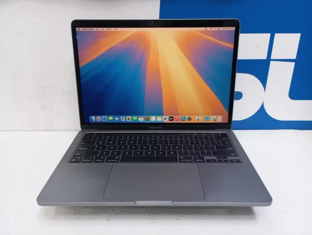 MACBOOK PRO M1 TOUCHBAR