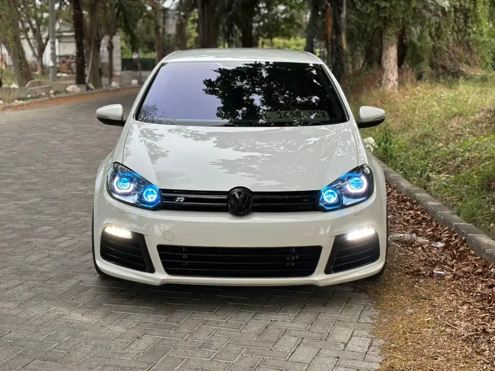 VW GOLF 1.4 Turbo+Supercharge TSI