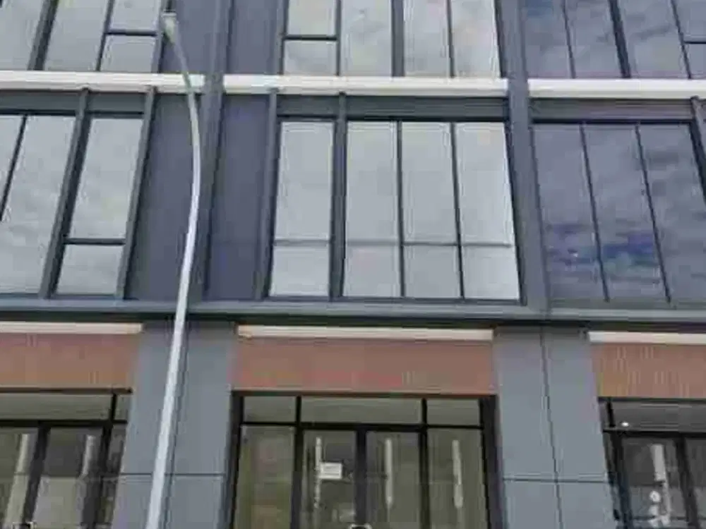 disewakan ruko baru 3 lantai hampton avenue gading Serpong sangat strategis termurah bebas banjir