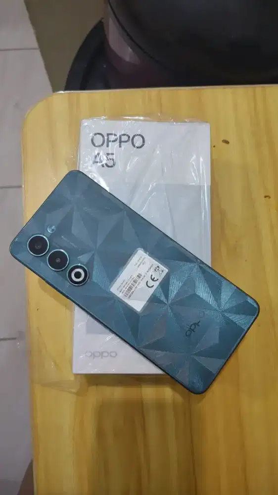 Oppo A5 NFC 2025 16/256 gb