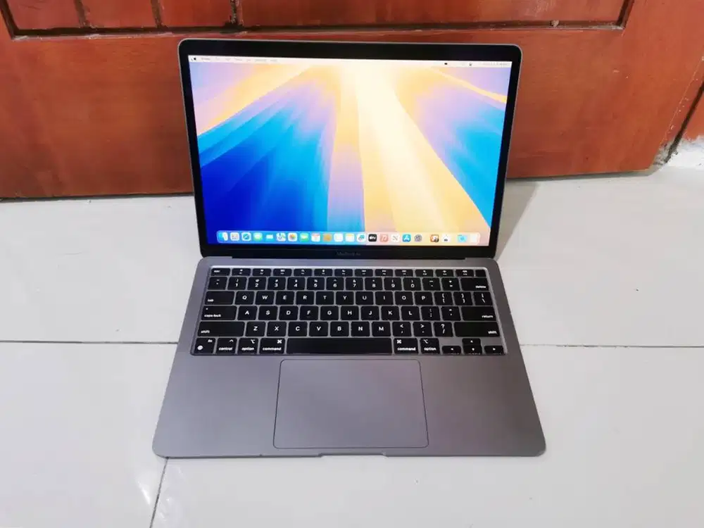 Macbook Air M1 2020 13inch 8GB 256GB