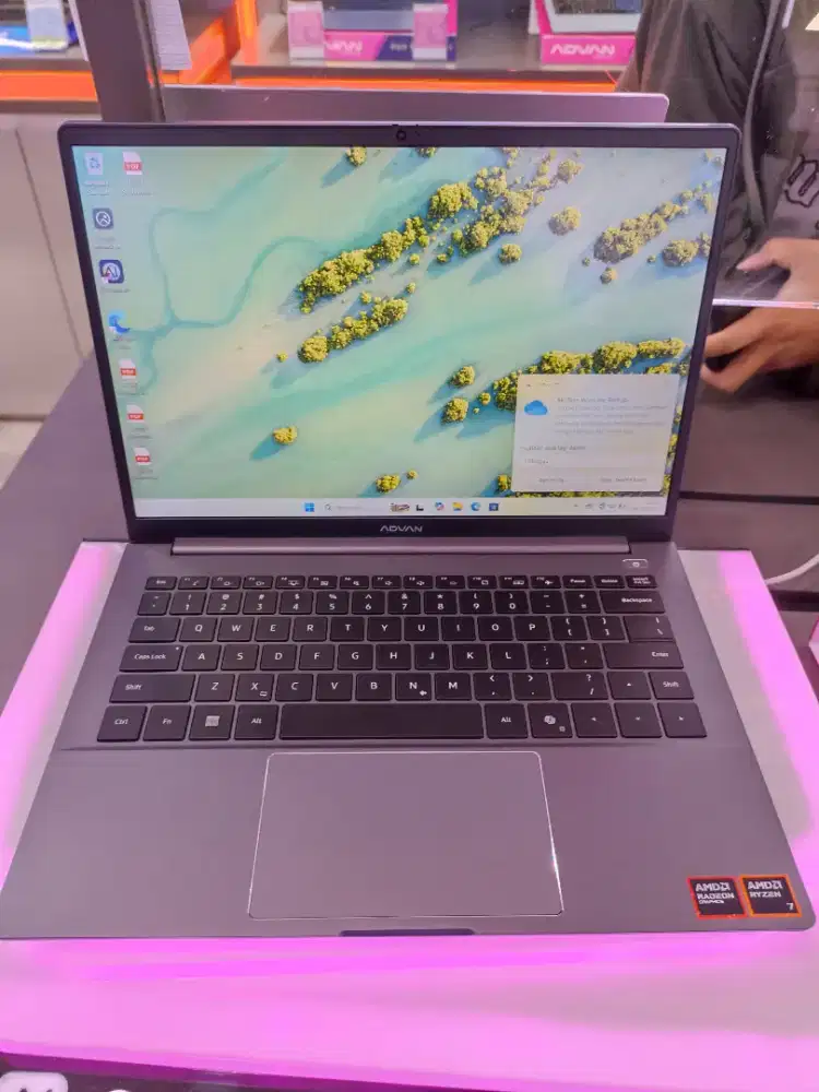 Laptop Advan Ai-Gen Ryzen 7HS Series