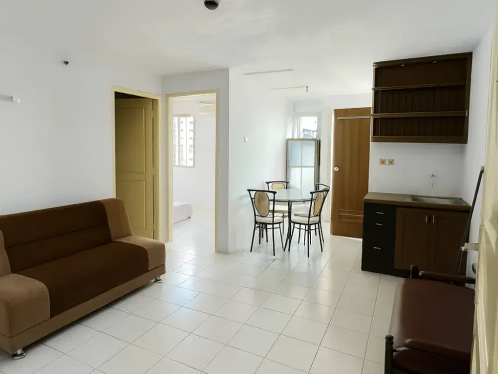 Disewakan Termurah Wisma Gading Permai 2BR Semi Furnish