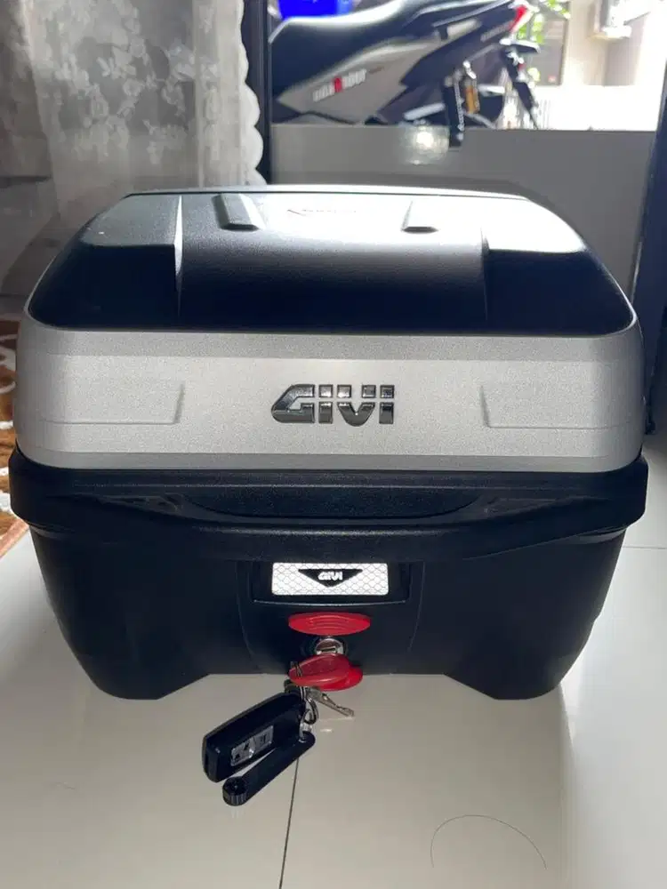 Box Givi b32n bold monolock
