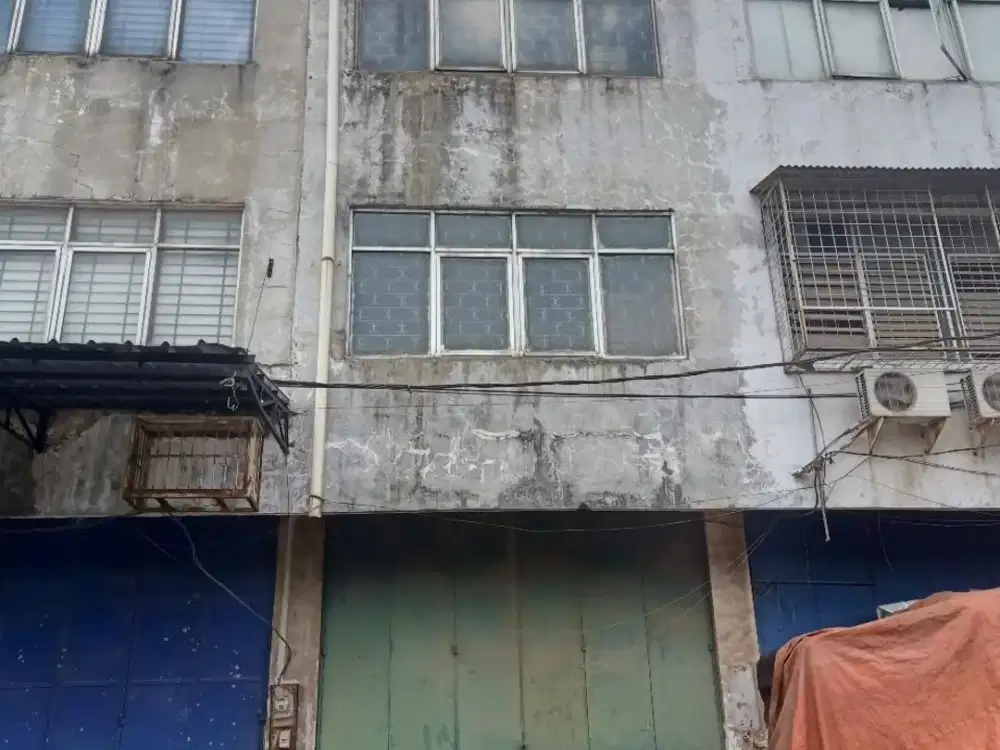 Dijual Ruko 3 Lantai Free Lift Barang di Pergudangan Waringin Kapuk, Jakarta Utara