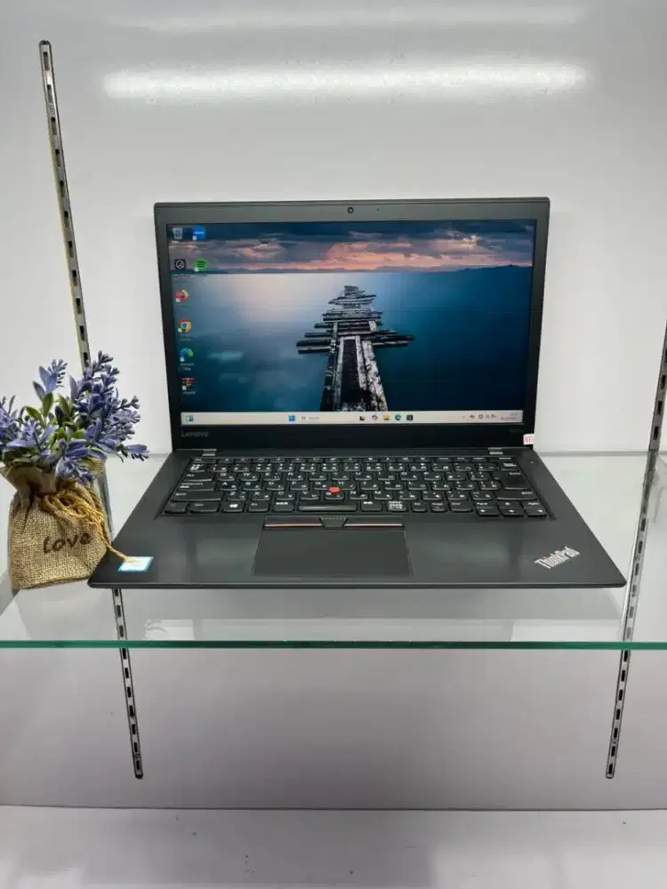 LAPTOP SECOND BERGARANSI COCOK UNTUK EDITING LENOVO T470S TOUCHSCREEN