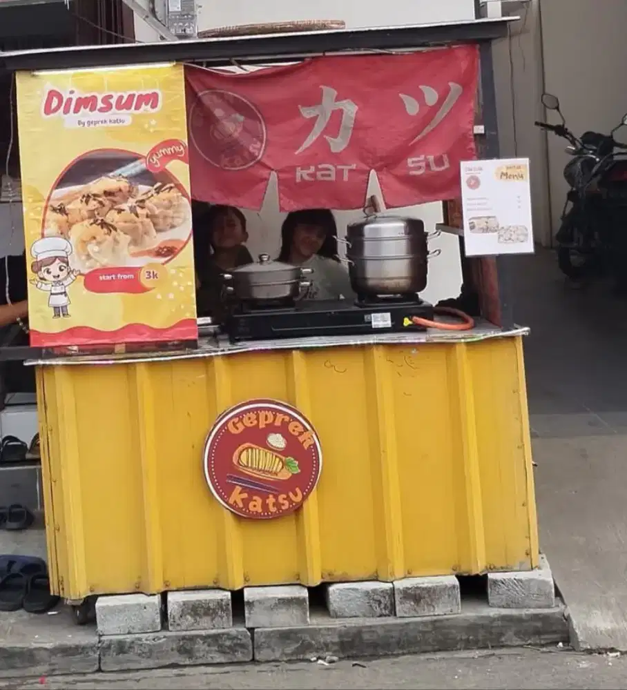 Gerobak kontainer jualan