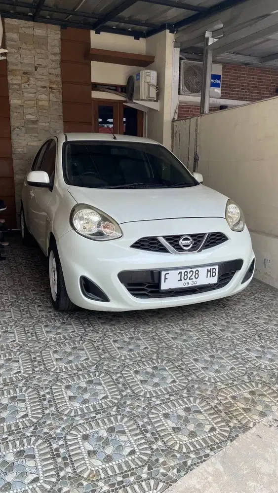 Nissan March Facelift 1.2 AT