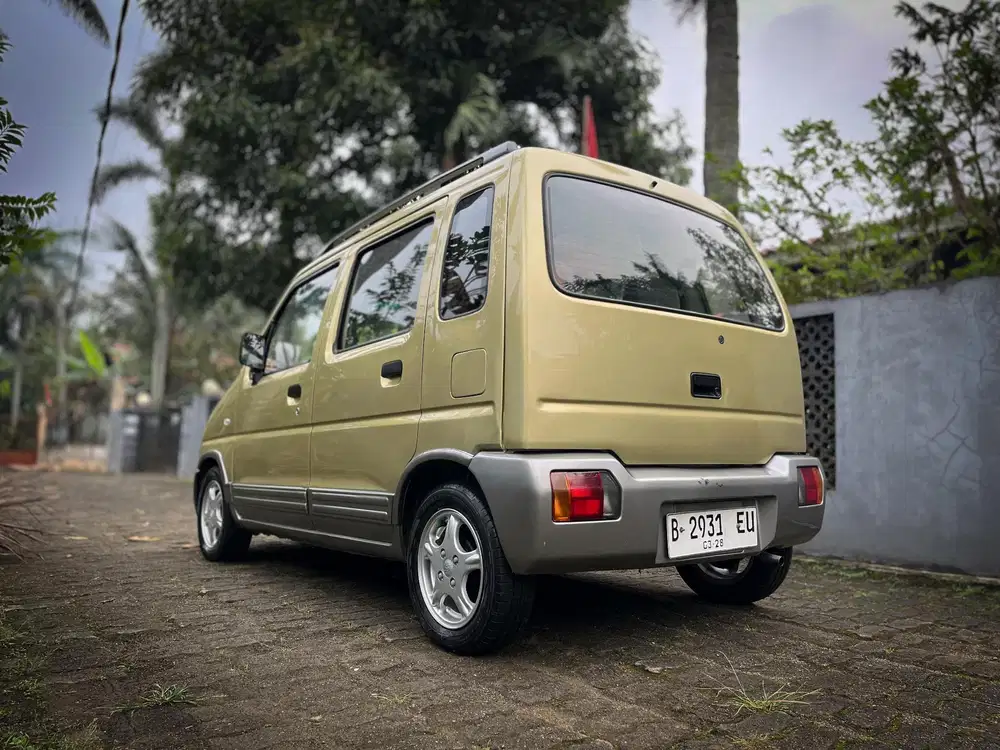 SUZUKI KARIMUN KOTAK 2003