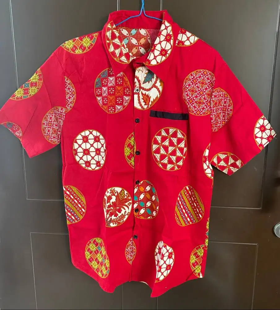 KEMEJA PRIA CHEONGSAM – SIZE M - BARU