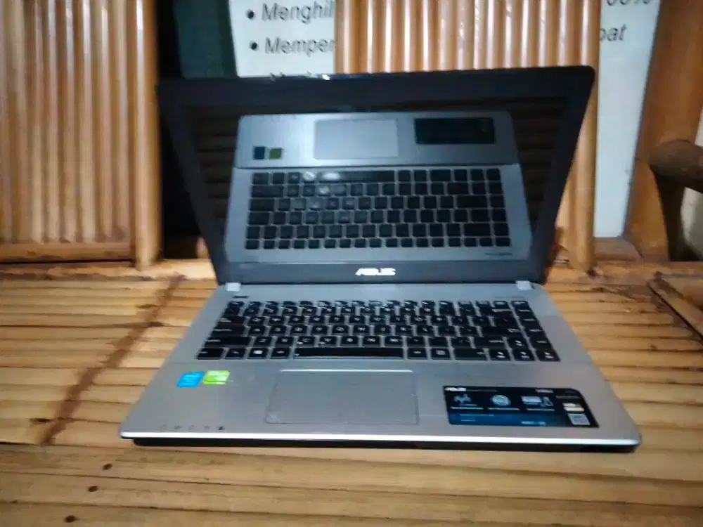 Asus x450JF/core i7-4700HQ/Ram8gb/vga intel 4600+Nvidia GeForce GT745M