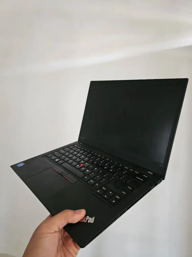 LAPTOP LENOVO THINKPAD T14, RAM 24/STOREG SSD NVME 1TB