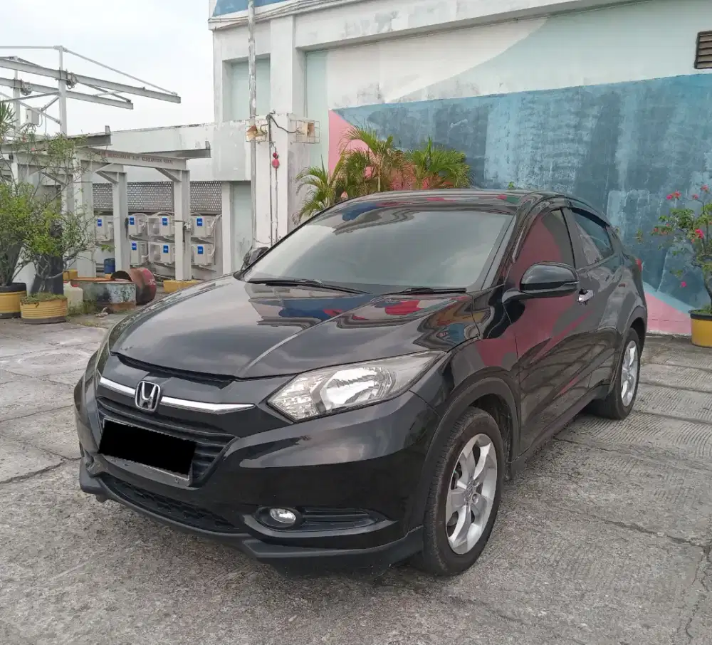 Km 68rb Dp 5jt Honda HRV 1.5 E CVT AT/Matic 2015