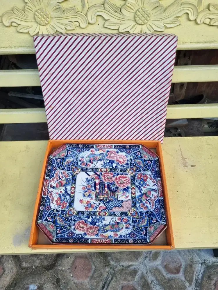 piring imari persegi antik lengkap dusnya nos
