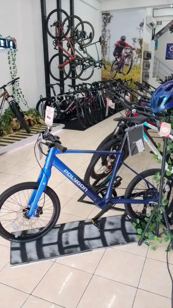 GILI DASH ELECTRIC BIKE SHIMANO SORA R3000