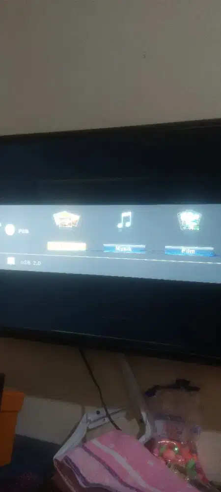 Tv 32 led merk thisiba jarang pake