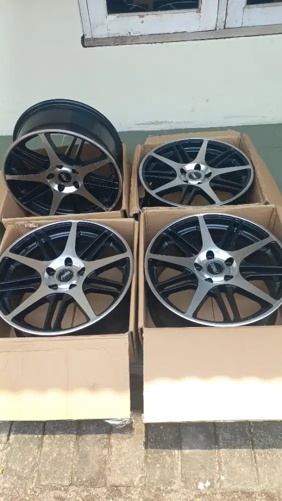 Di Jual velg lubang 5