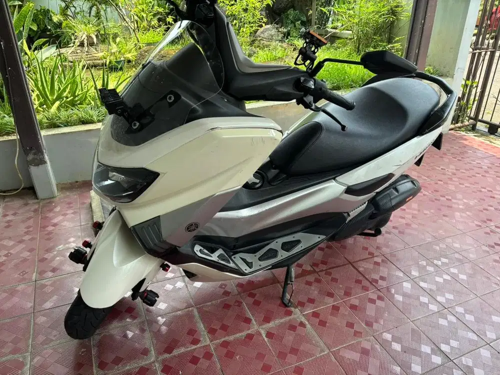 Yamaha nmax 2015 low km