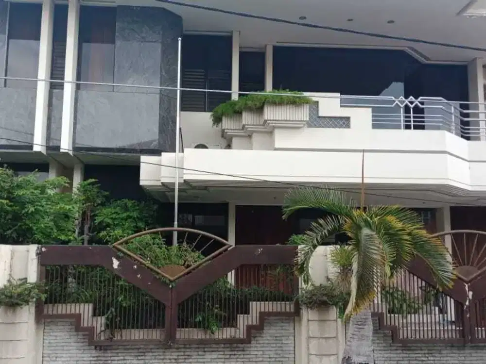 Rumah Dijual Dharmahusada Indah Harga Murah Terjangkau