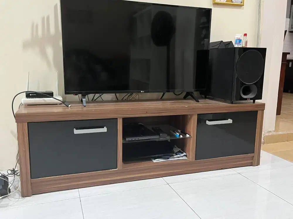 meja tv merk pro design