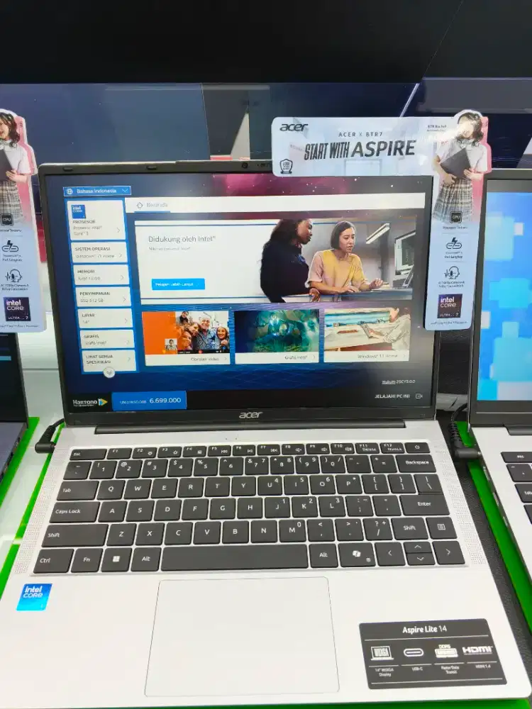 Jual Laptop Acer UN.D3KSD.008