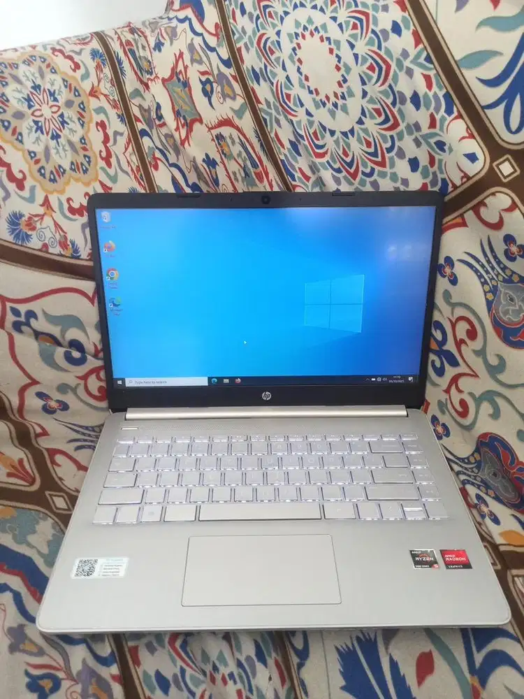 Laptop Desain HP 14S Ryzen 5 5500