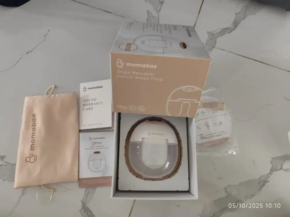 Momabae Omni (pre-loved)