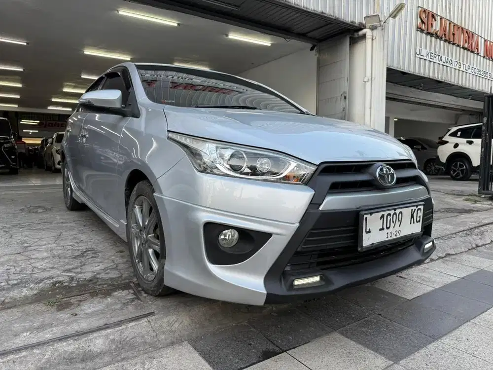 TOYOTA YARIS S TRD SPORTIVO MATIC 2015 DP MINIM