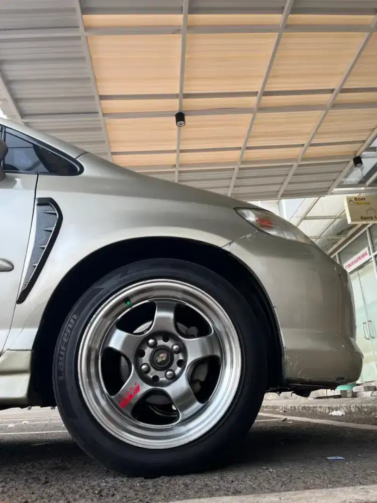 Velg work meister R16
