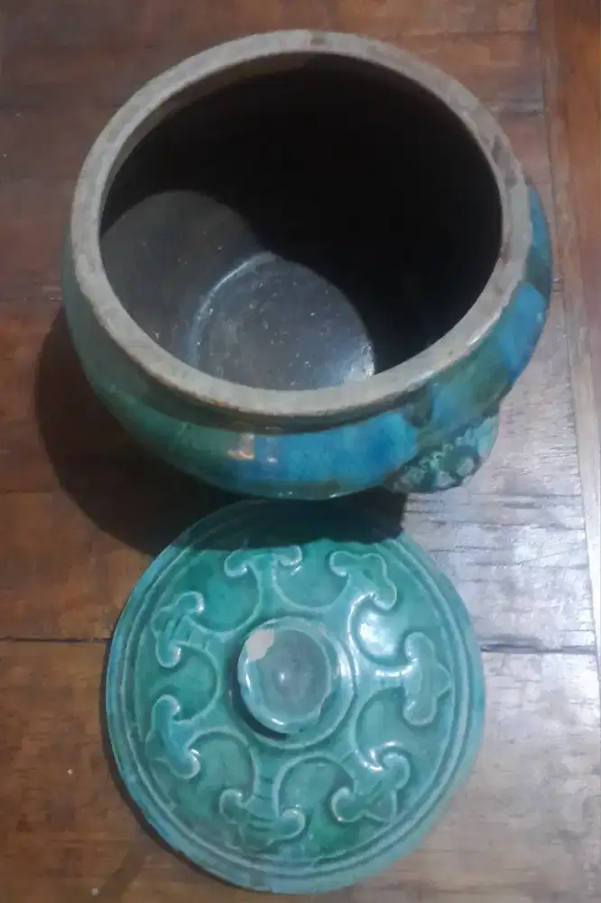 Guci antik SIAM tinggi 20cm