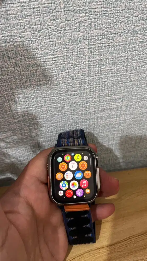 Apple watch series 4 size 44 mm