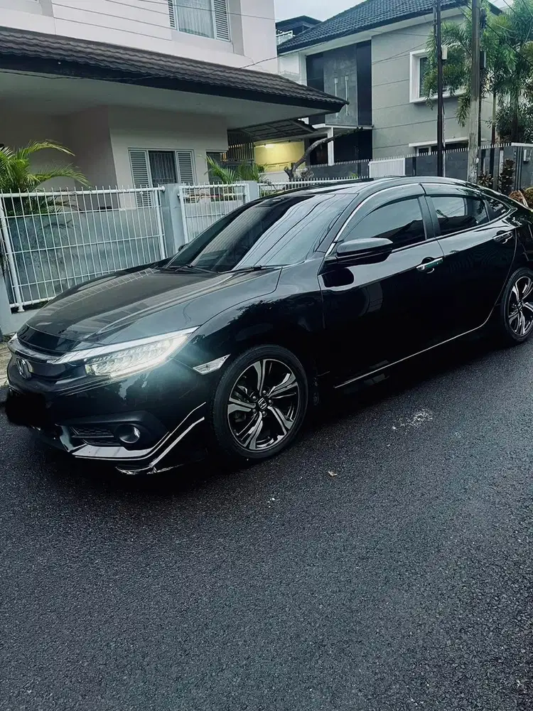 Honda Civic 2018 Bensin