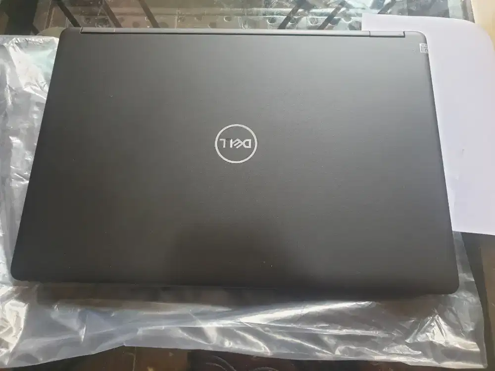 Dell latitude E5490 i5 gen 7