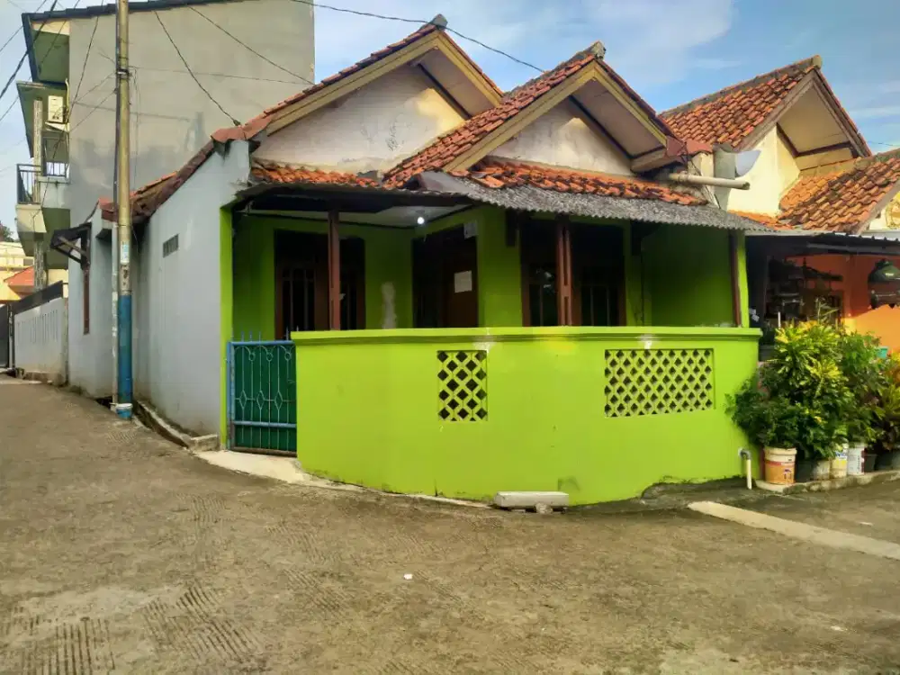Di jual rumah di Depok