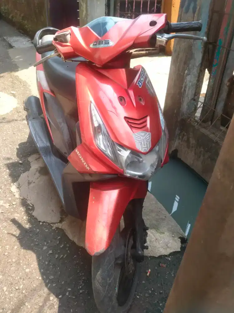 Honda beat tahun 2011