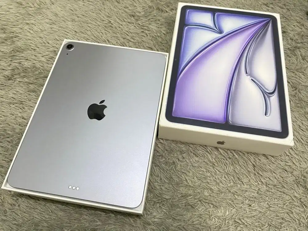 iPad Air M3 128GB Wifi Garansi Agustus 2026