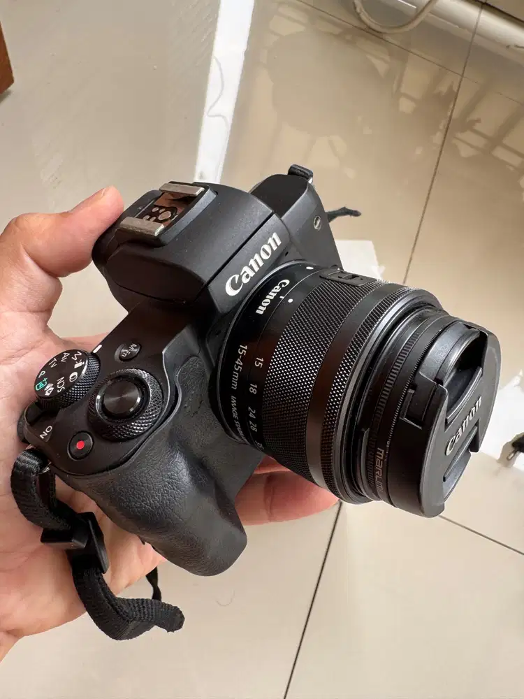 DI JUAL CANON EOS M50 + Lensa KIT PEMAKAIAN PRIBADI
