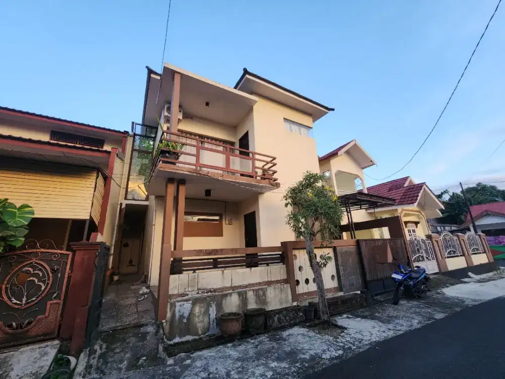 Djual rumah daerah sei ulin jl P.M Noor