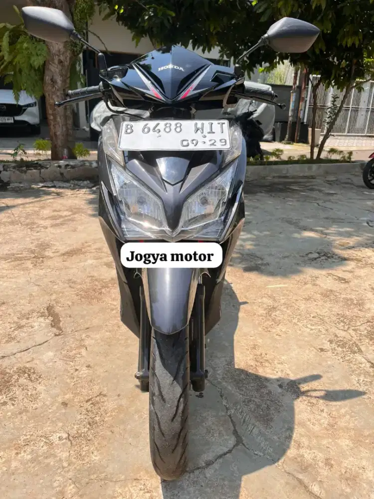 Vario 125 KZR th 2013 nego alus siap pakai